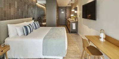 Design Queen Room — Trip.com listing photograph